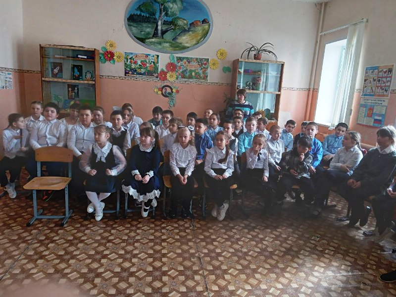 Праздник, посвящённый Международному женскому дню.