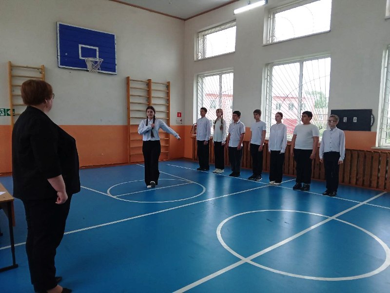 Смотр строя и песни 2025.